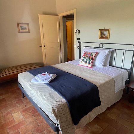 Le Case Gialle Gualdo Cattaneo Exteriér fotografie