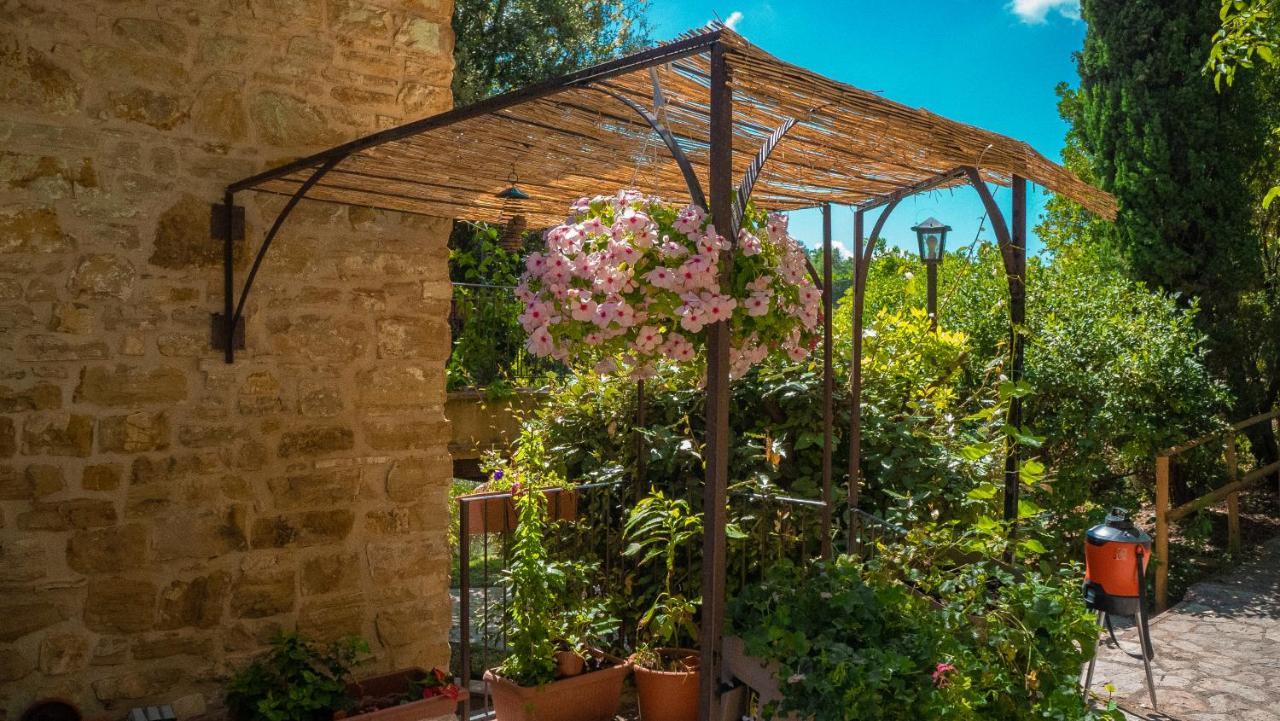 Le Case Gialle Gualdo Cattaneo Exteriér fotografie