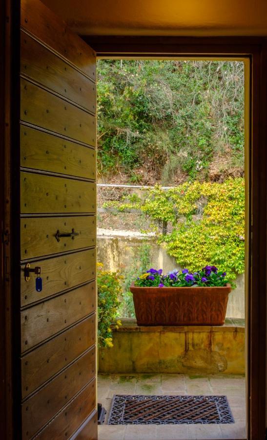 Le Case Gialle Gualdo Cattaneo Exteriér fotografie